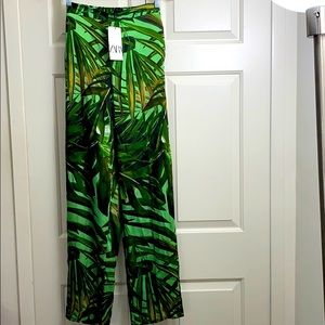 NWT Zara Straight Leg Pants w/ Pockets